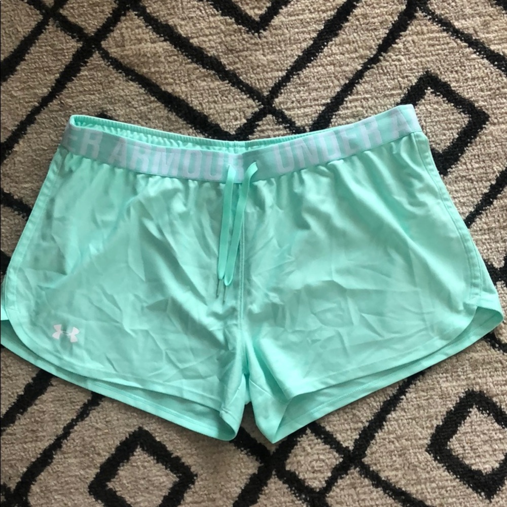 Mint under armour shorts